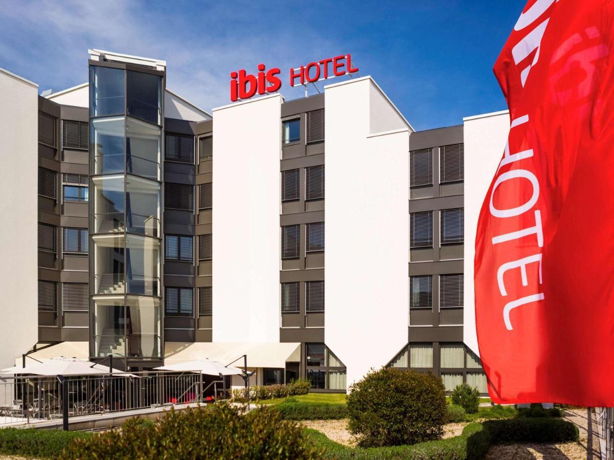 Ibis Lausanne Crissier Ngoại thất bức ảnh